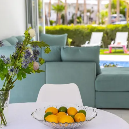 Imagine Your Family Renting This Luxury Contemporary Style In Protaras, 1487 别墅 普罗塔拉斯