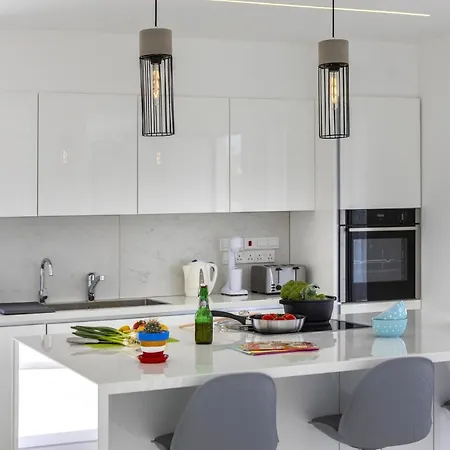别墅 Imagine Your Family Renting This Luxury Contemporary Style In Protaras, 1487 普罗塔拉斯